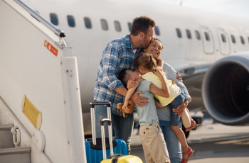Crianças pagam mais barato em passagens aéreas?