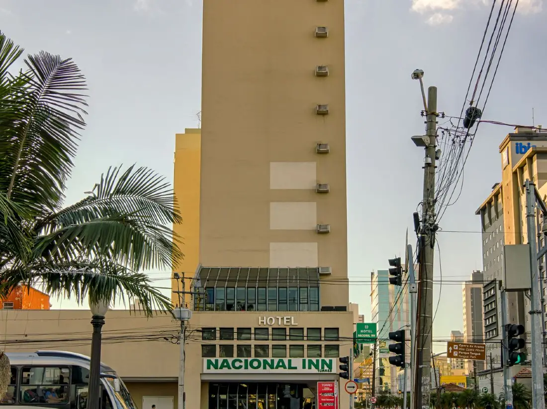 Curitiba hotel com piscina: melhores opções