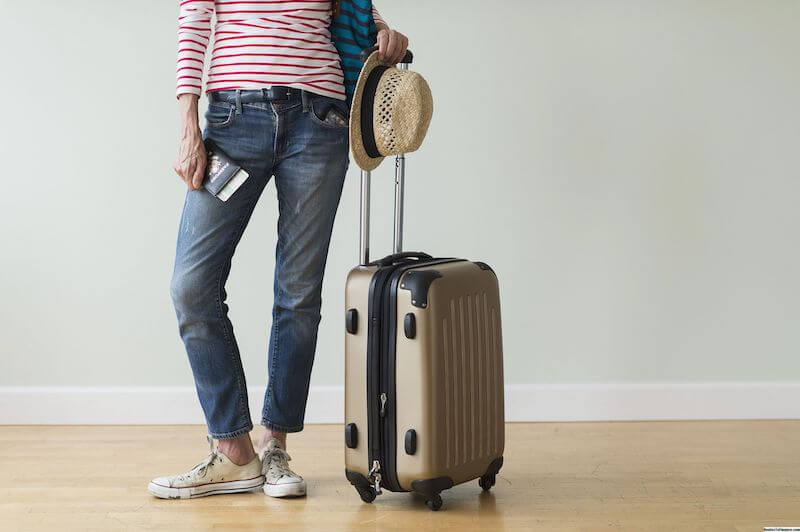 O que levar na mala de mão em viagens internacionais: 8 conselhos