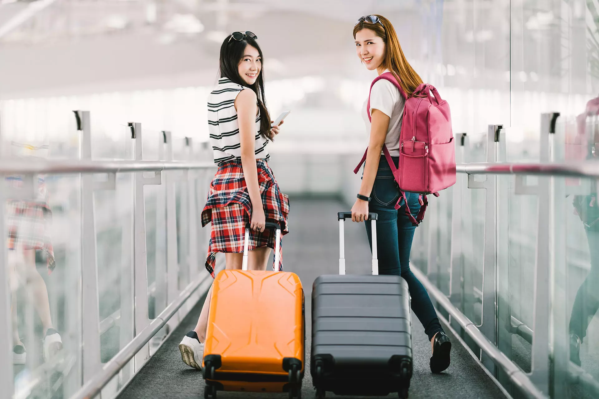 O que levar na mala de mão em viagens internacionais: 8 conselhos